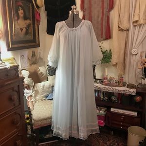 VINTAGE 1950s 2 piece nightgown